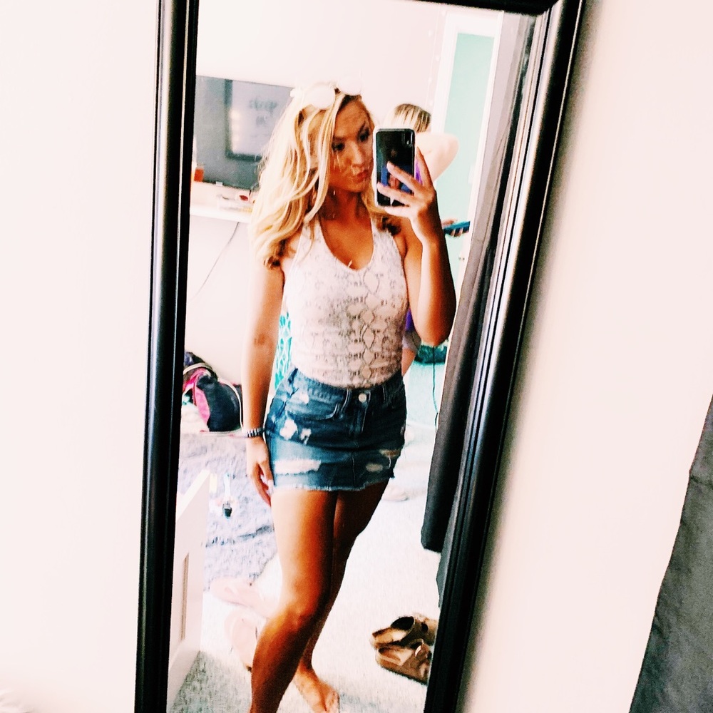 Meet your Posher, Gab